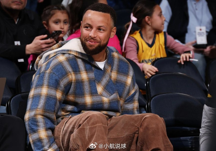 库里伤缺勇士队人手短缺面临挑战