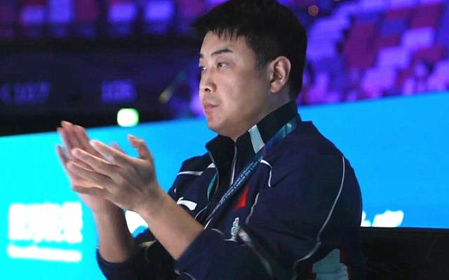 梁靖崑爆冷负阿根廷选手 国乒首败引关注 覃予萱