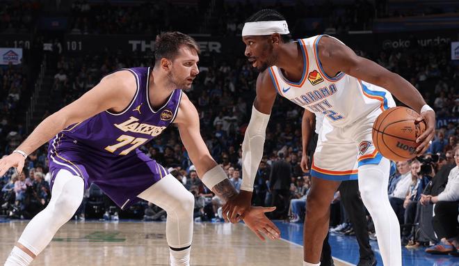 湖人雷霆强势领跑 超级新星文班亚马引领马刺崛