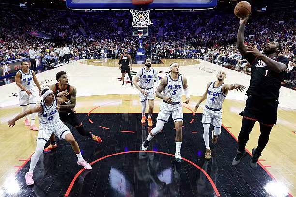 德拉蒙德两双助力76人胜魔术 季后赛迎战凯尔特